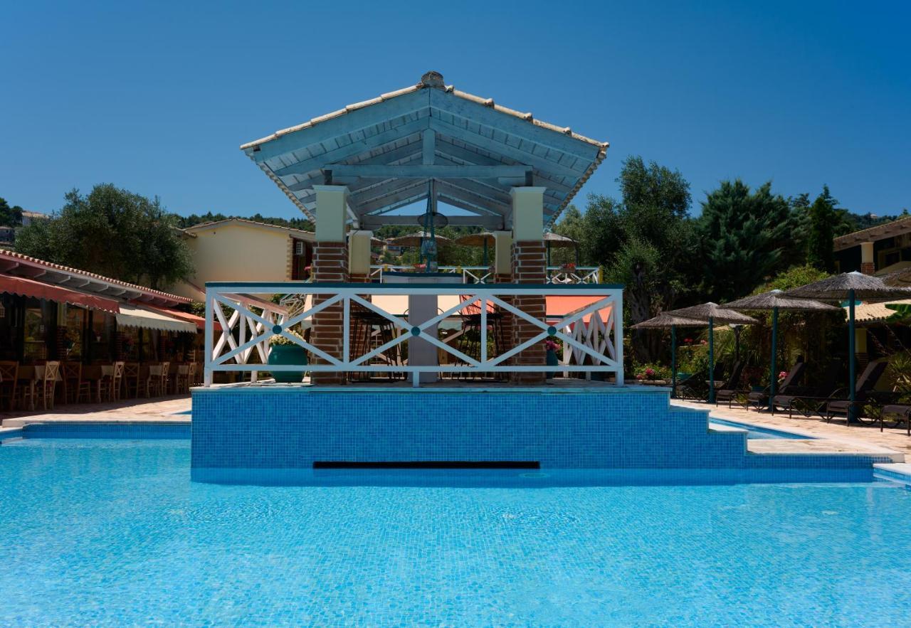 Aparthotel Villaggio Maistro 3*